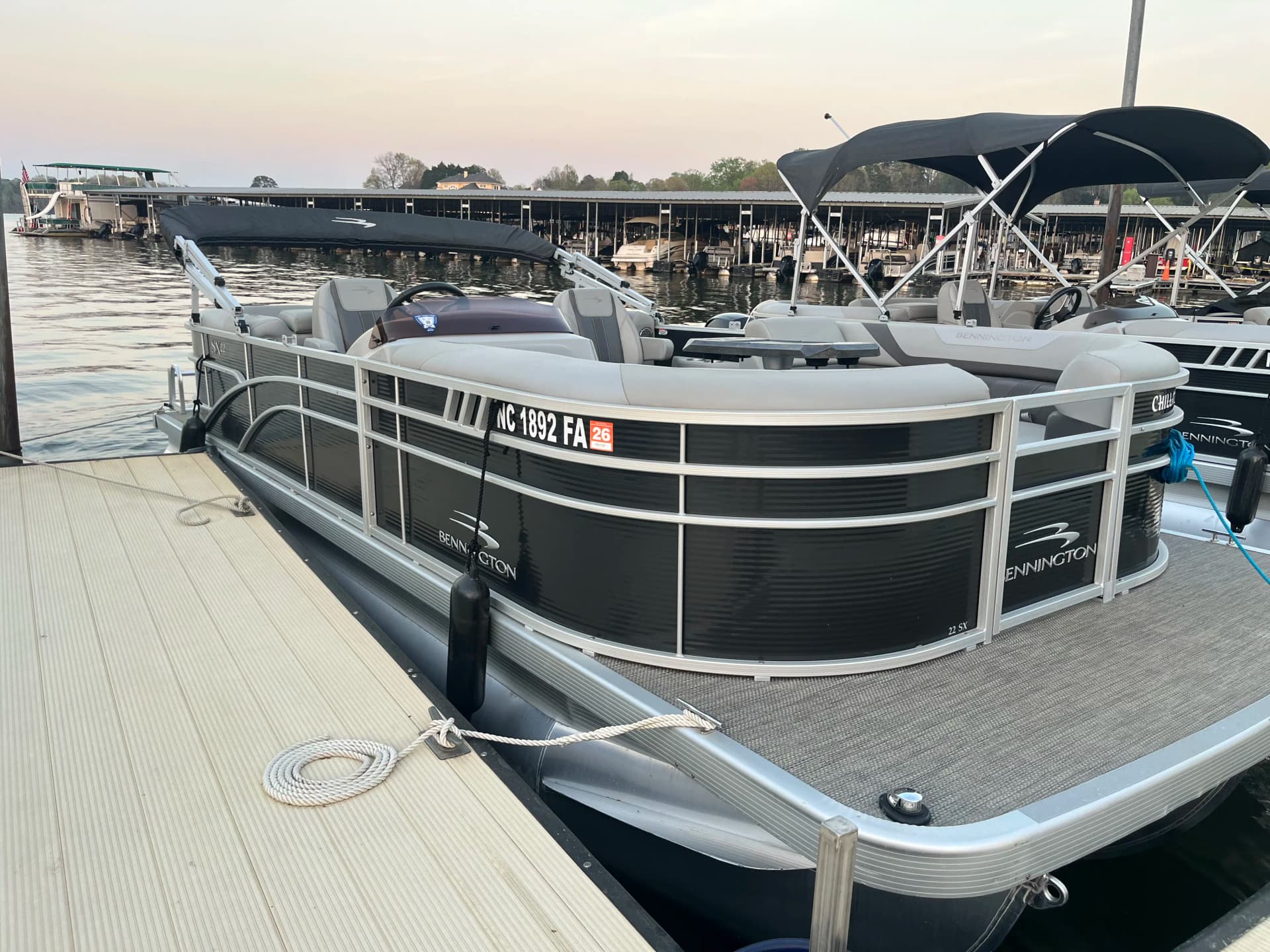 Bennington Stern Radius pontoon boat available for rental on Lake Wylie