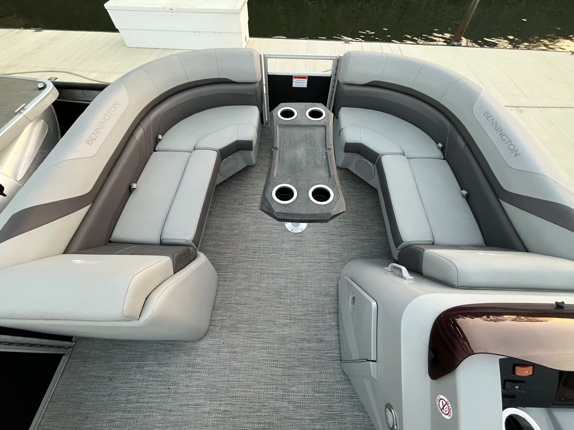 Bennington Stern Radius pontoon boat available for rental on Lake Wylie